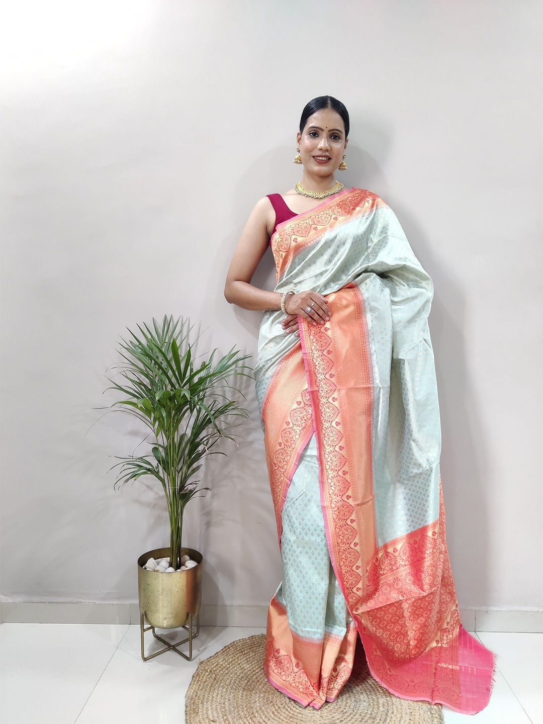 

A TO Z CART Floral Zari Pure Silk Saree, Turquoise blue