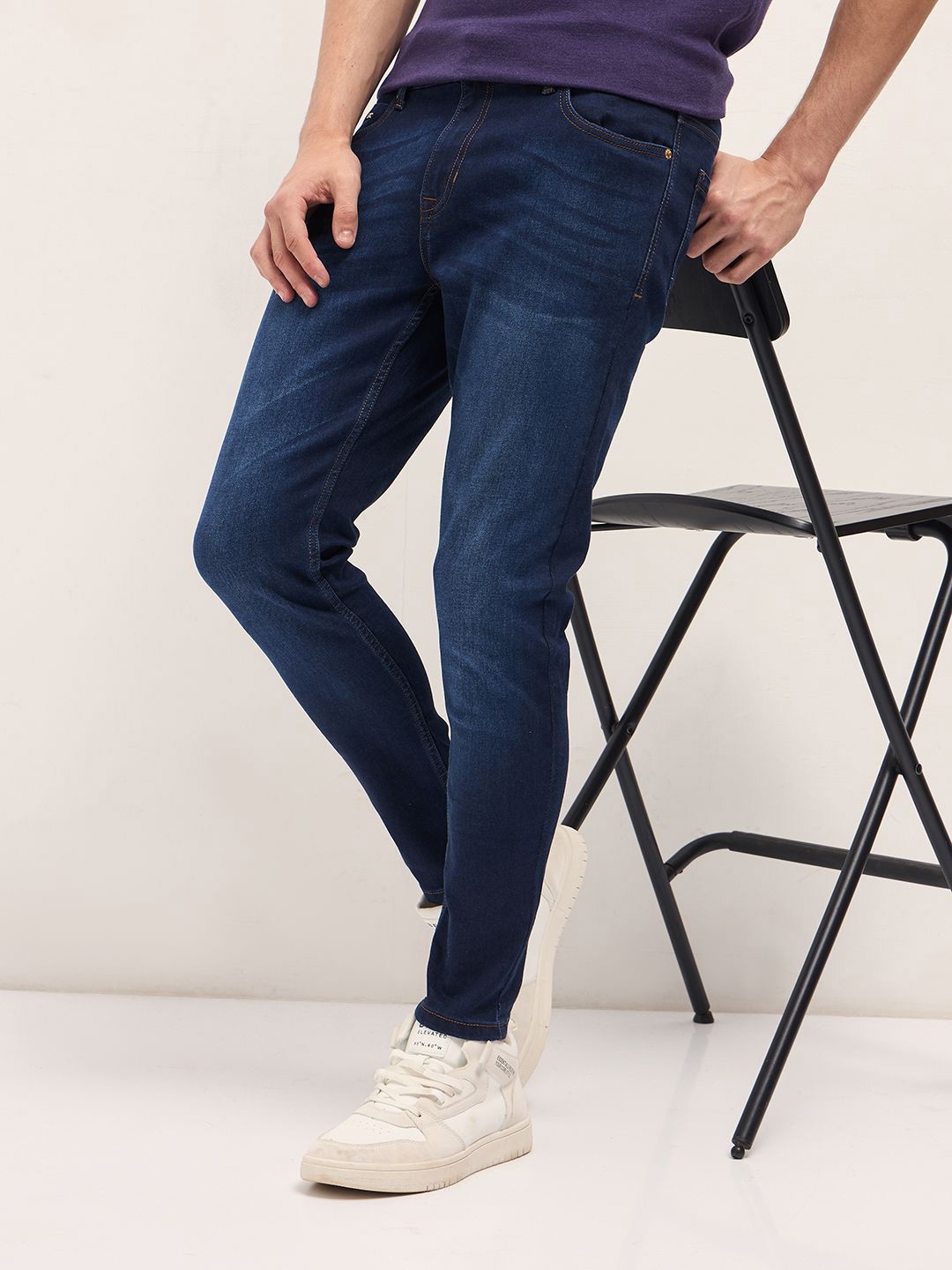 

THE BEAR HOUSE Men Cotton Skinny Fit Light Fade Jeans, Blue