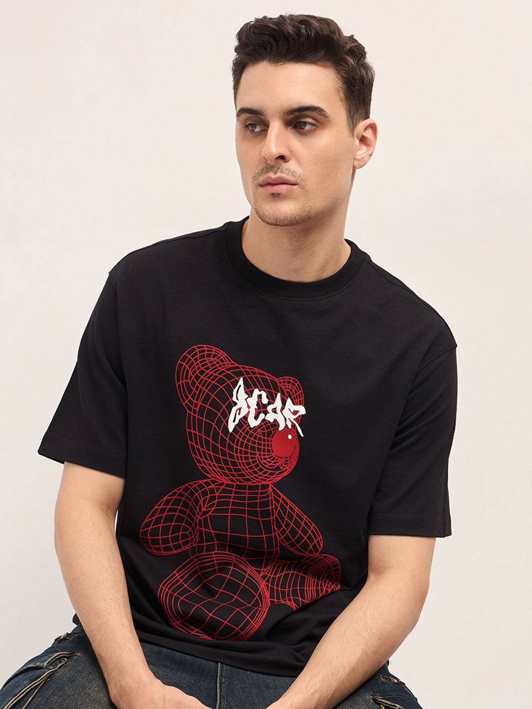 

THE BEAR HOUSE Men Graphic Printed Round Neck Cotton T-shirt, Black