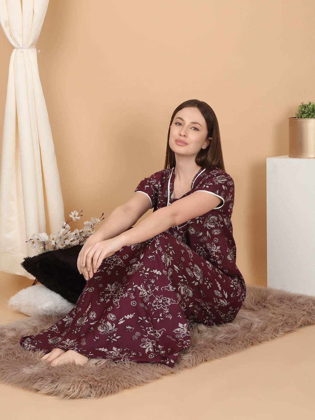 

SAANJ Women Printed Maxi Nightdress, Purple