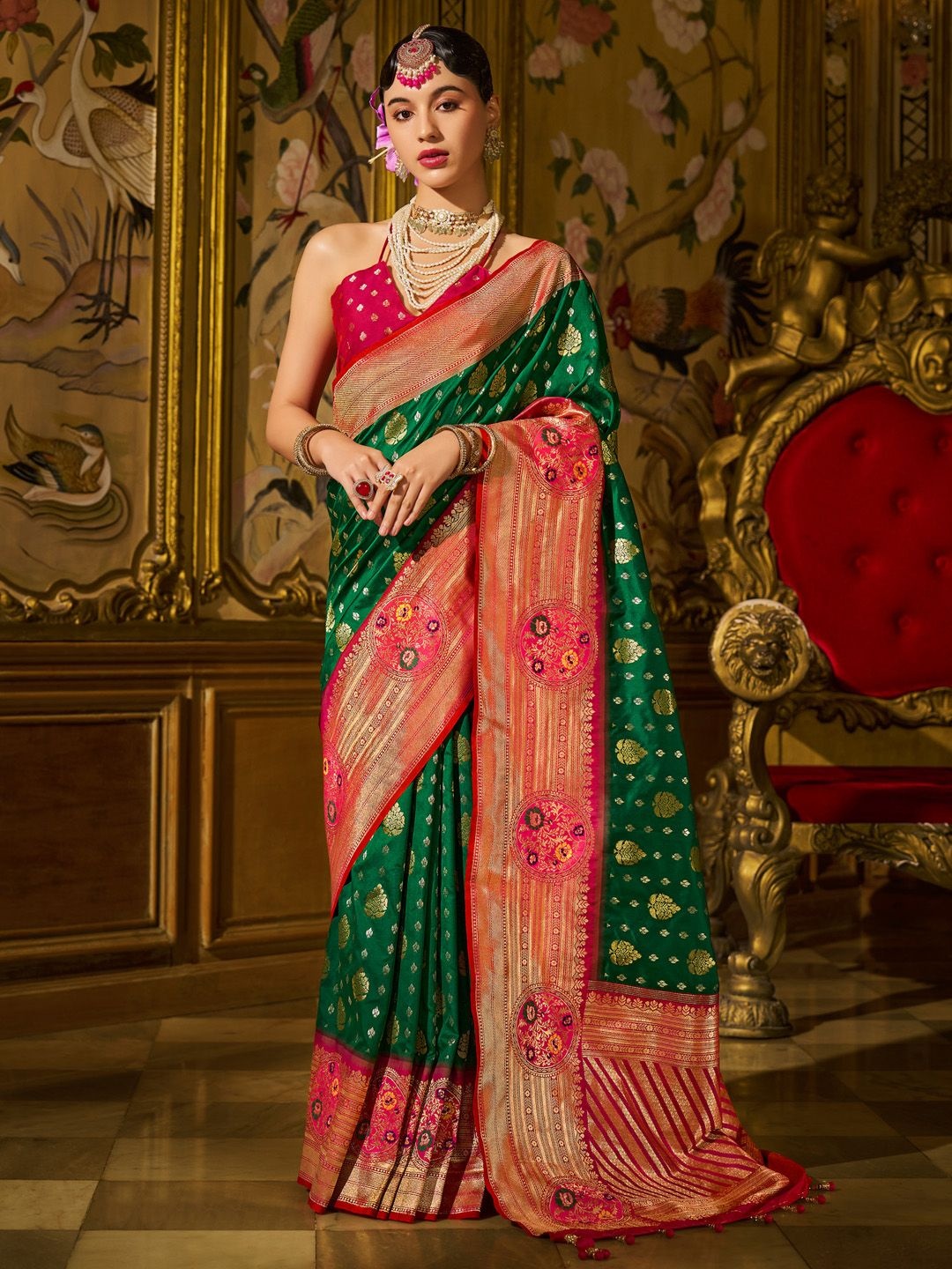 

Anouk Ethnic Motifs Zari Banarasi Saree, Green