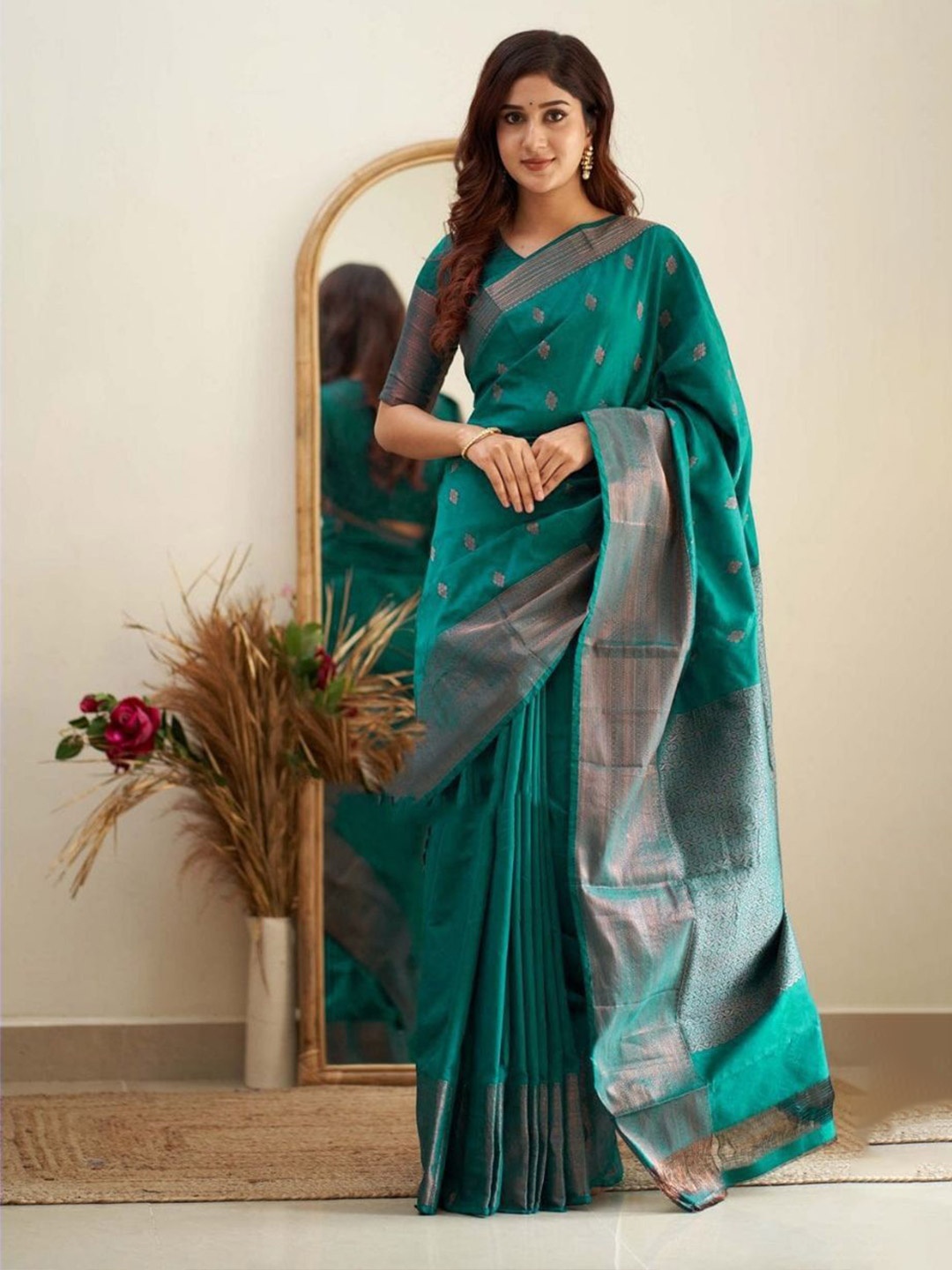 

Anouk Ethnic Motifs Zari Banarasi Saree, Teal