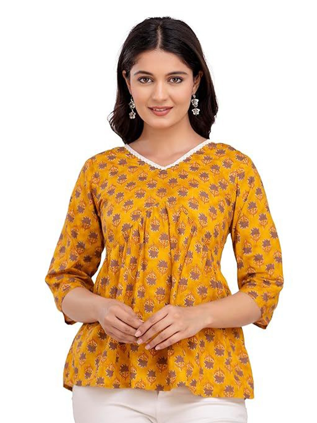 

Madnoo Women Floral Printed Cotton Top, Yellow