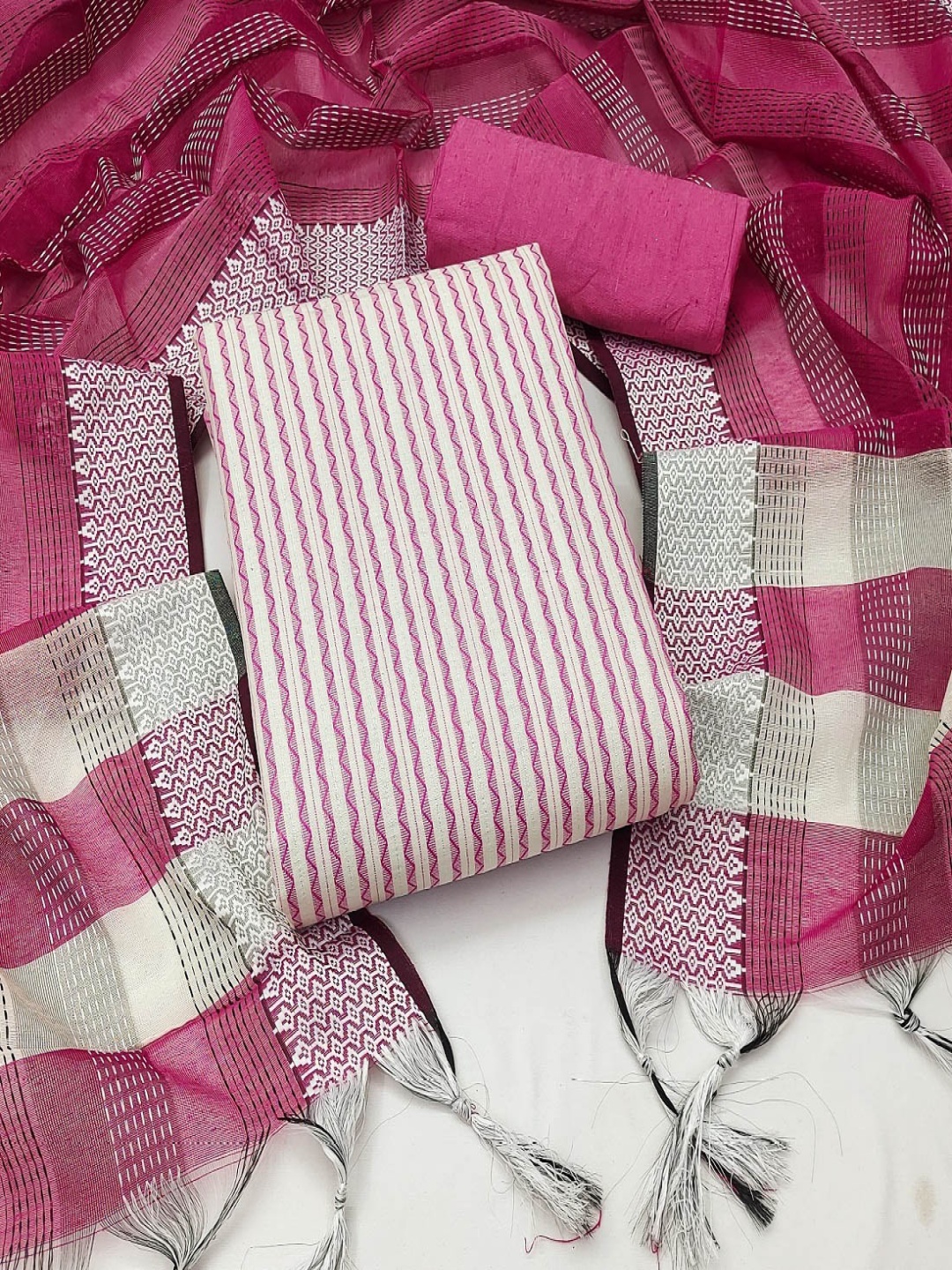 

Aika Chevron Printed Pure Cotton Unstitched Dress Material, Pink