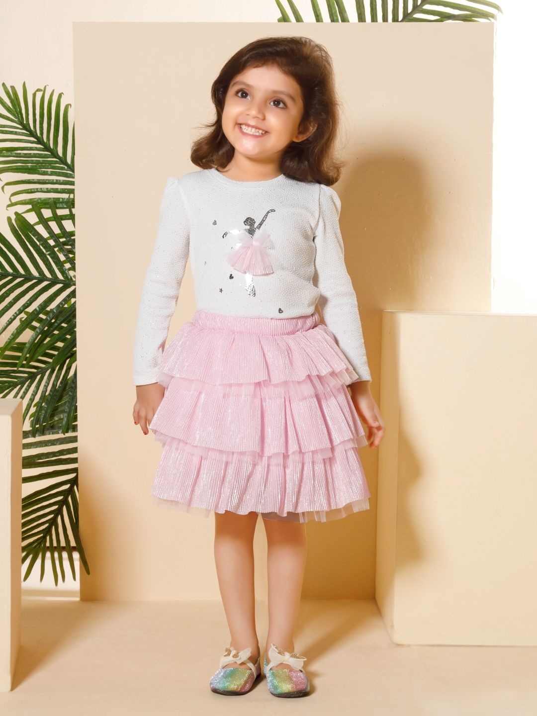 

Peppermint Amazing Autumn Girls Embellished Round Neck Top With Skirt, Pink