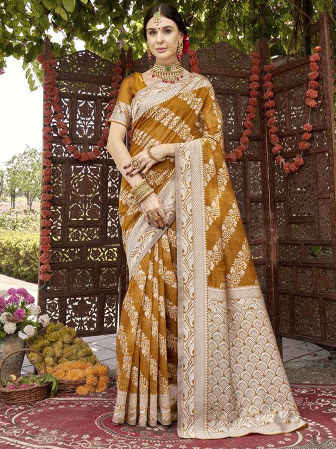 

sagarika Woven Design Zari Chanderi Saree, Mustard