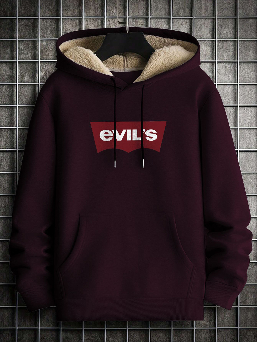 

TOGS & TERRE Women Typography Printed Hooded Sweatshirt, Maroon