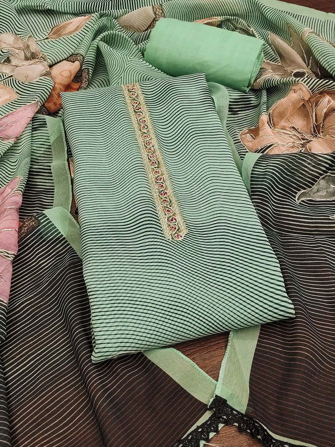 

HERE&NOW Floral Zari Work Oraganza Unstitched Dress Material, Green