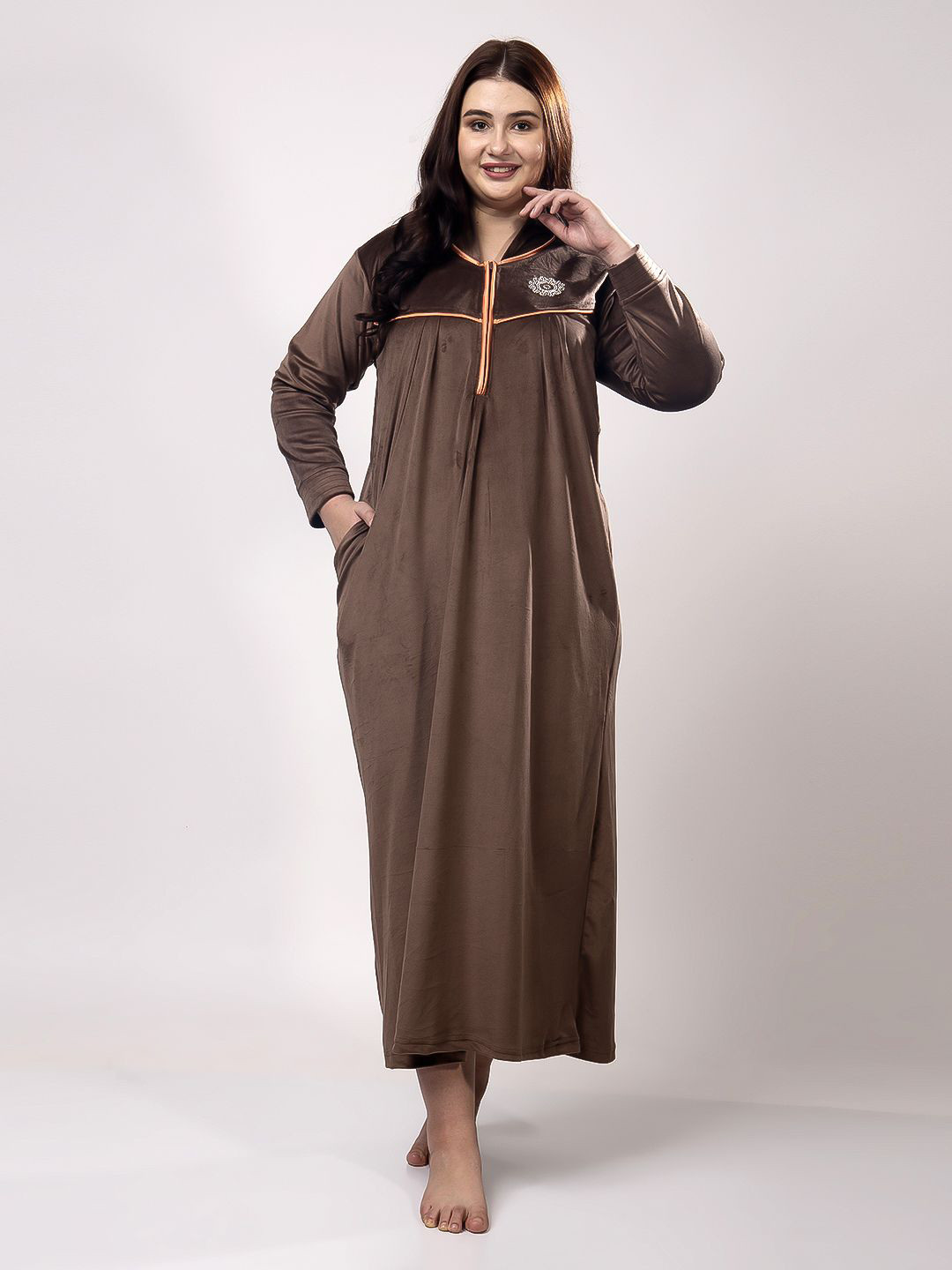 

CHUI MUI Women Maxi Sweat Nightdress, Brown