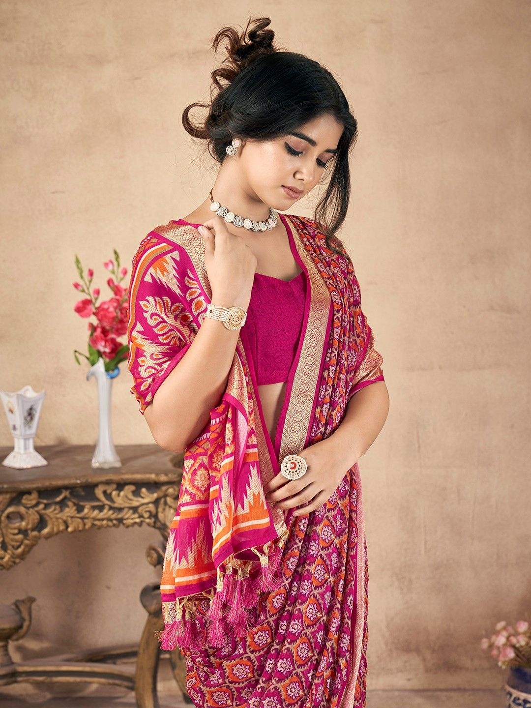 

all about you Printed Ethnic Motifs Pure Chiffon Saree, Pink