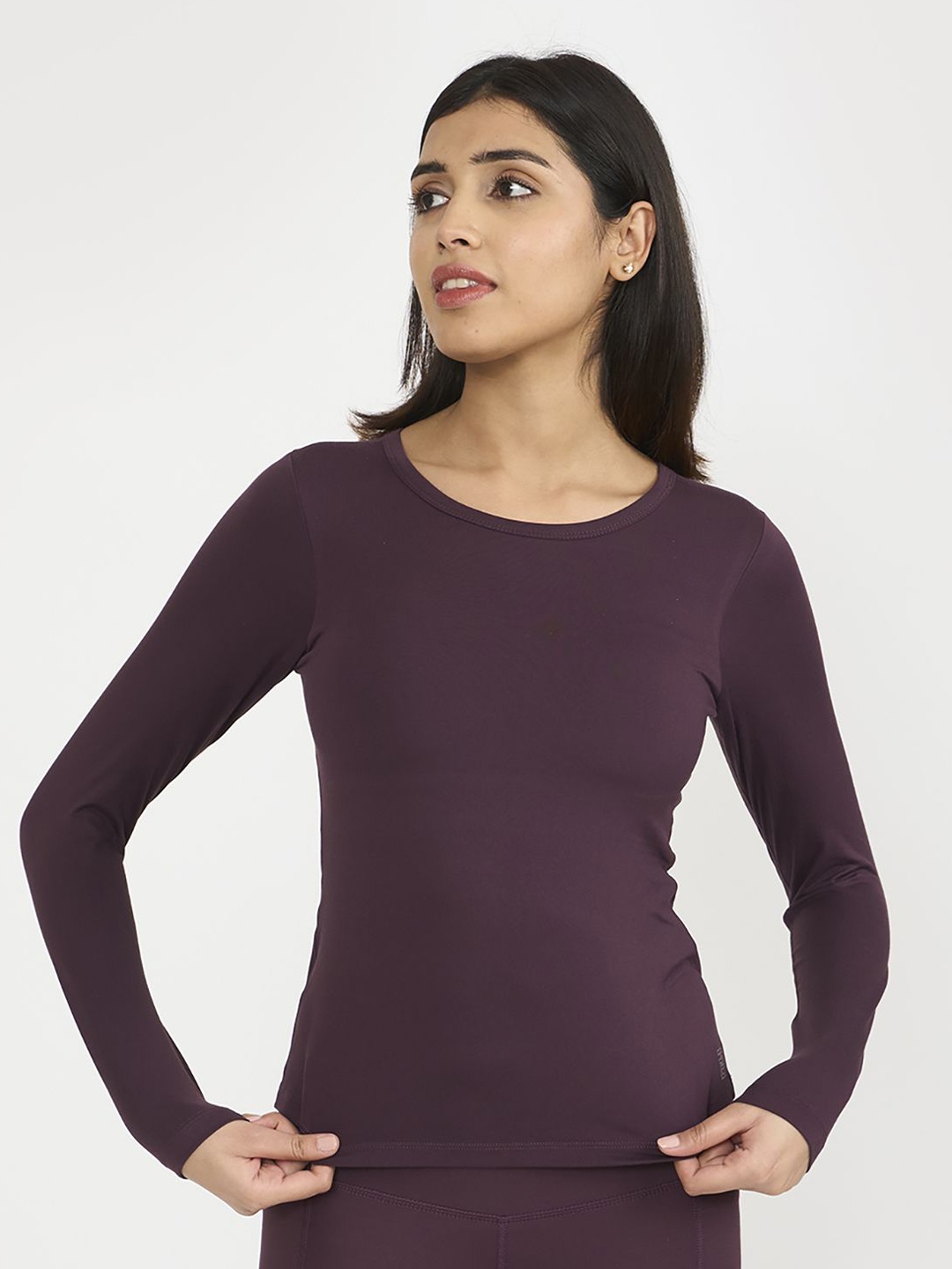 

Hunnit Women Zen Round Neck Training or Gym Tshirts With Built-In Bra, Burgundy