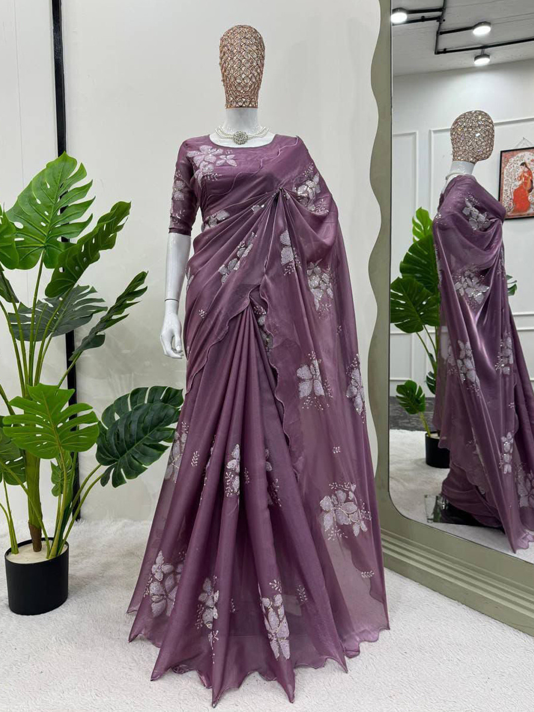 

Aika Floral Sequinned Pure Cotton Saree, Purple