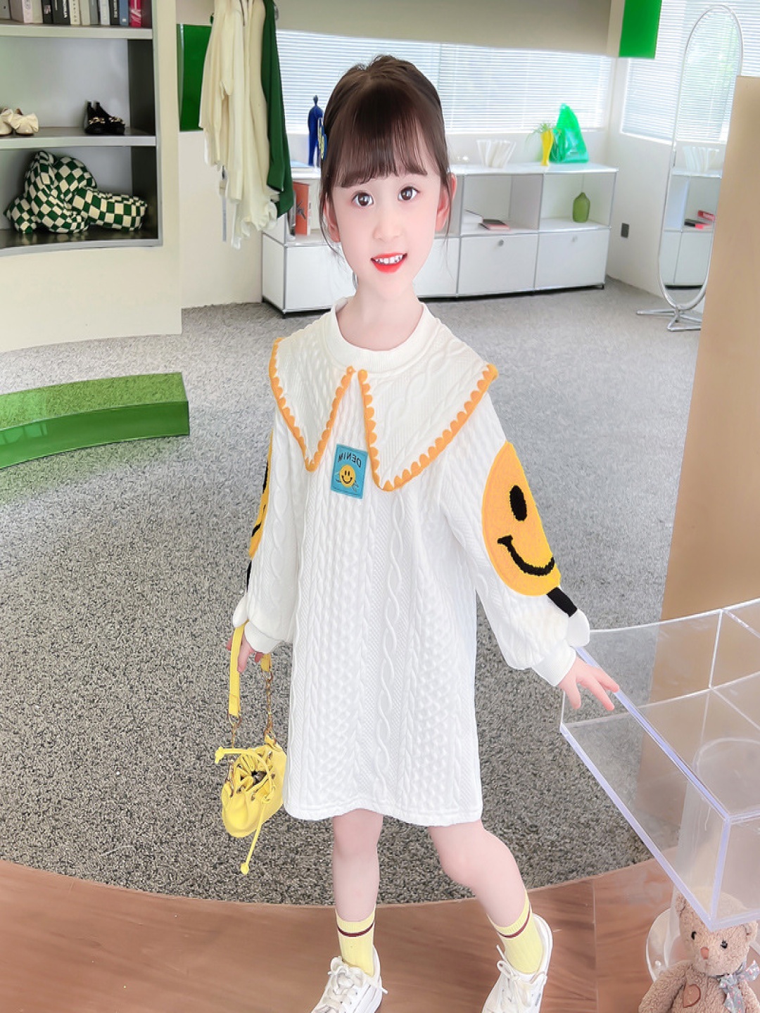 

StyleCast x Revolte Girls Puff Sleeves A-Line Dress, White