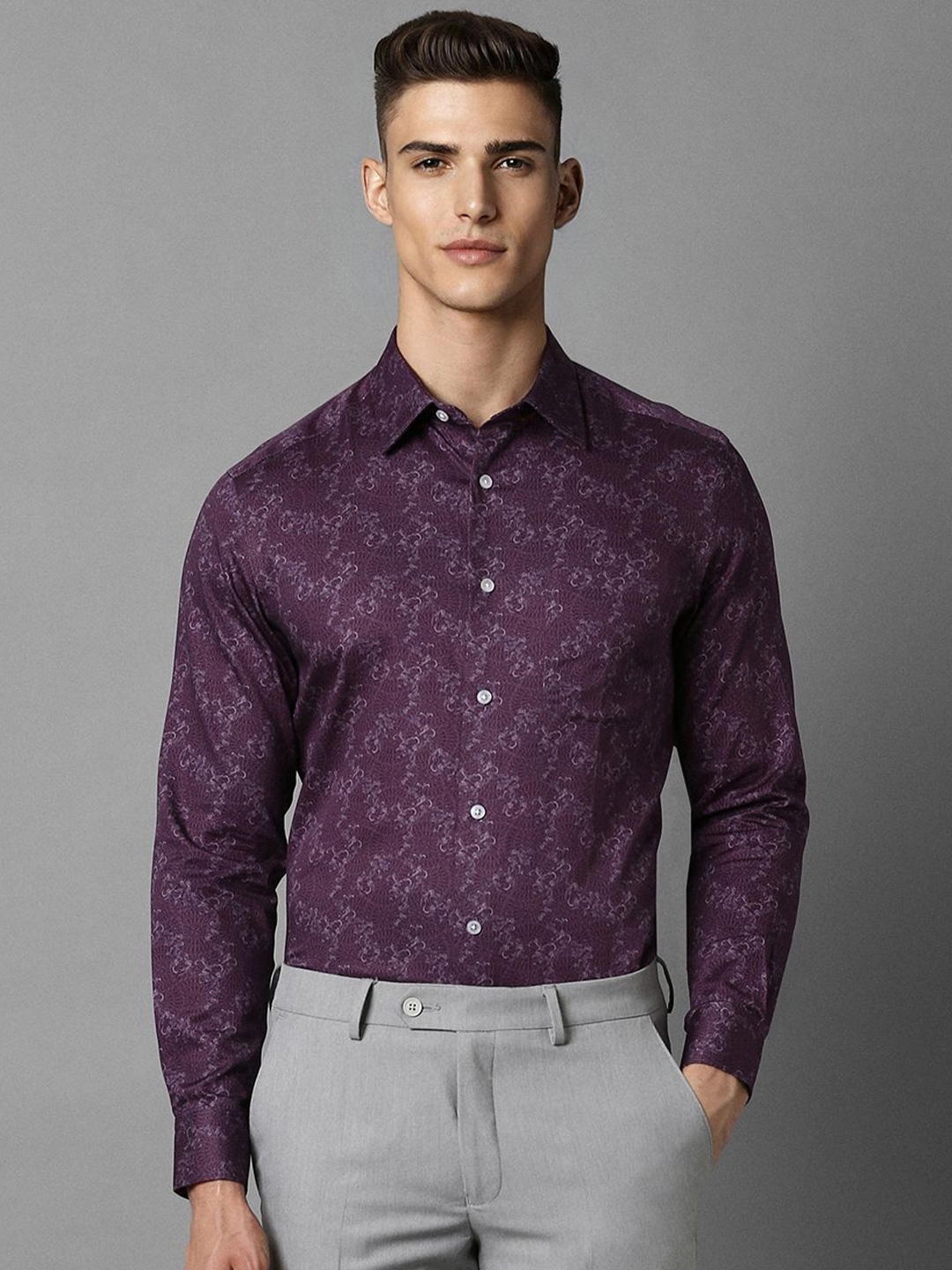 

Louis Philippe Men Classic Slim Fit Ethnic Motifs Printed Cotton Formal Shirt, Burgundy