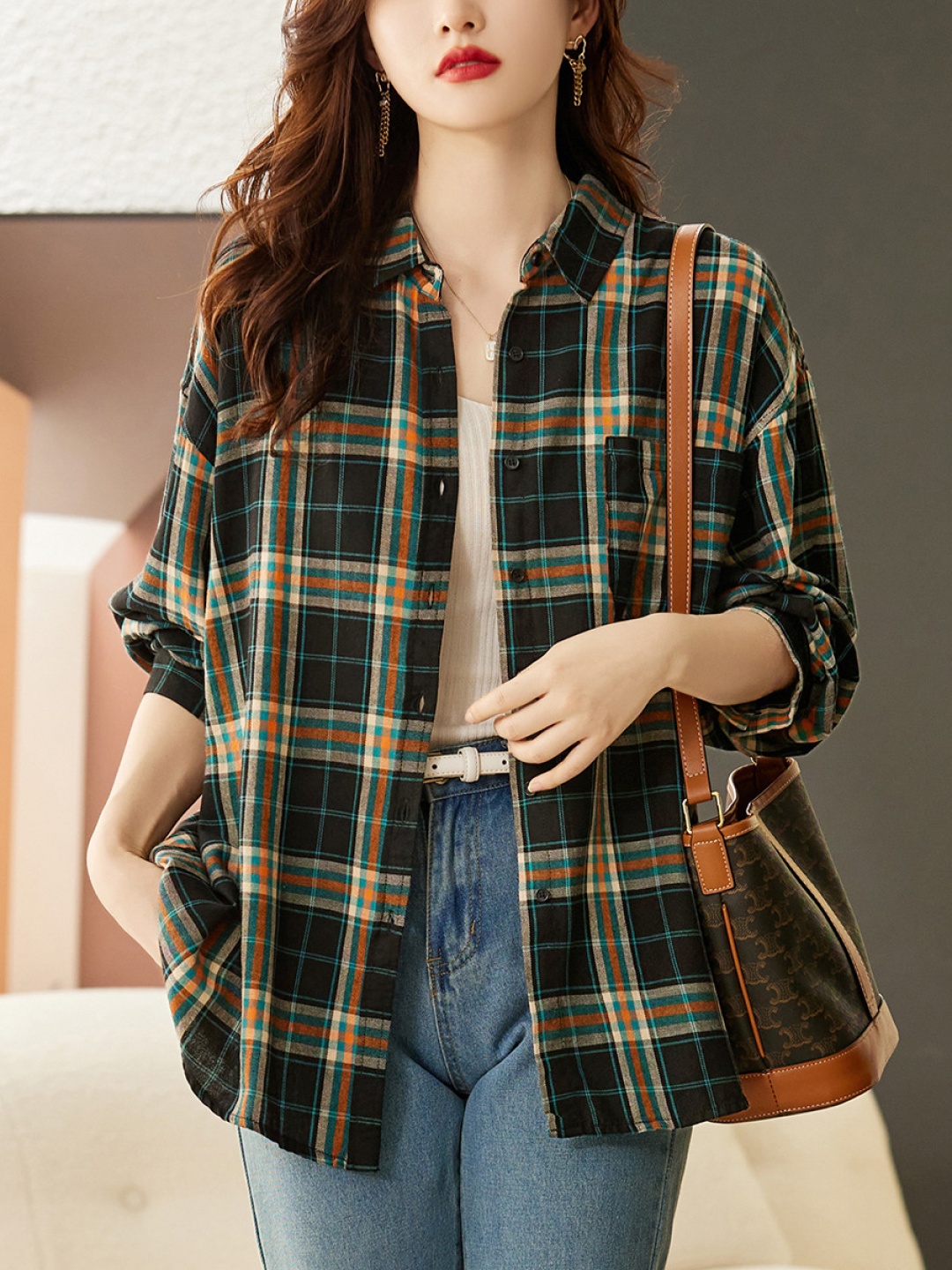 

StyleCast Women Spread Collar Tartan Checked Oversized Cotton Casual Shirt, Black