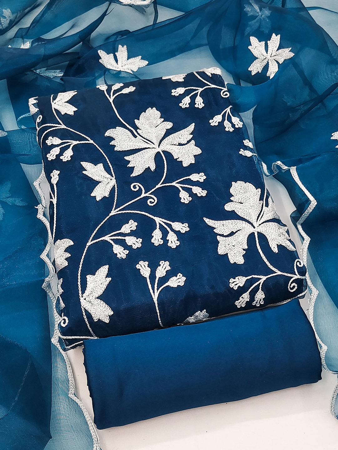 

HERE&NOW Floral Embroidered Organza Unstitched Dress Material, Turquoise blue