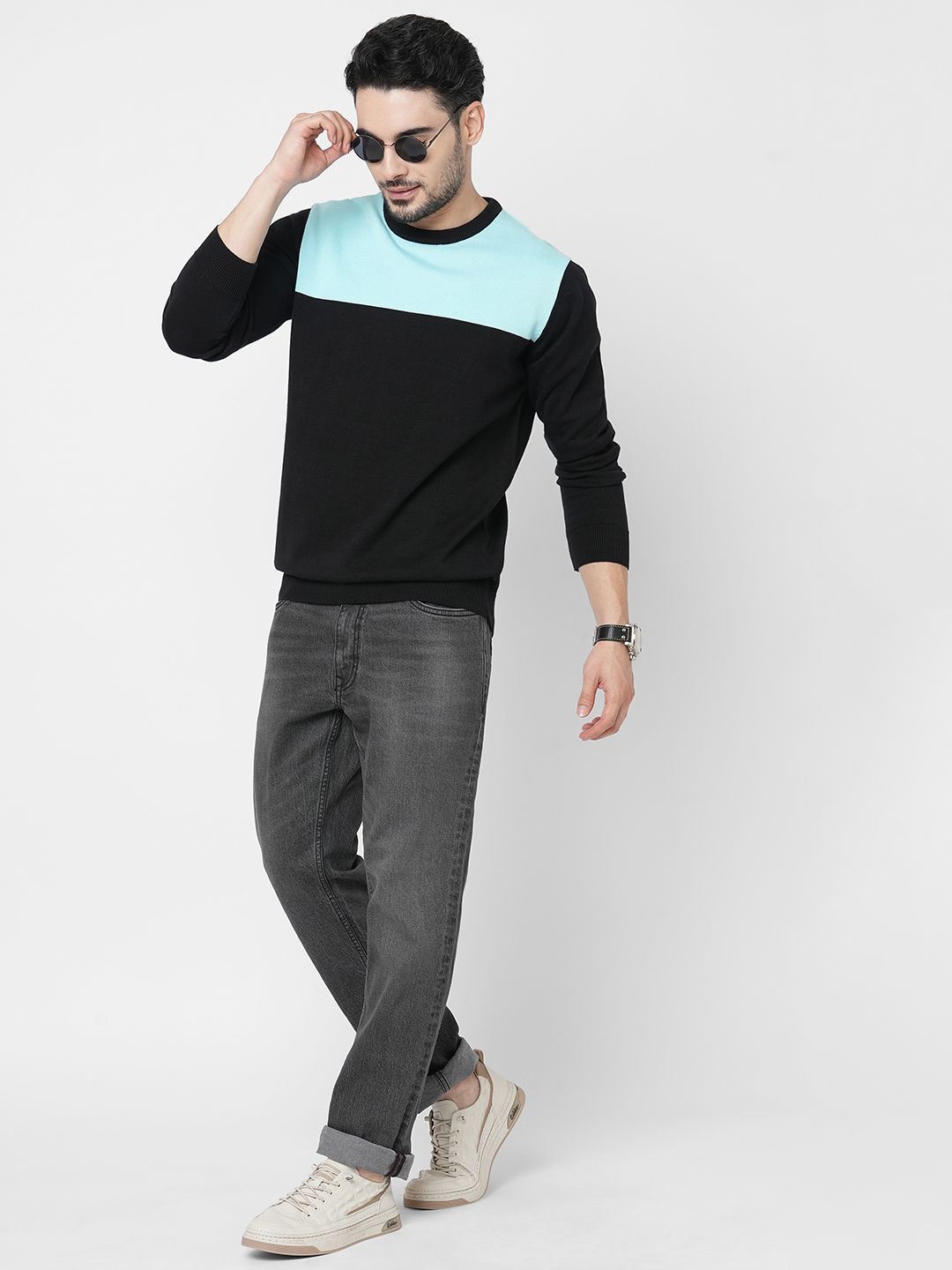 

Loopers Men Colourblocked Cotton Sweatshirt, Black