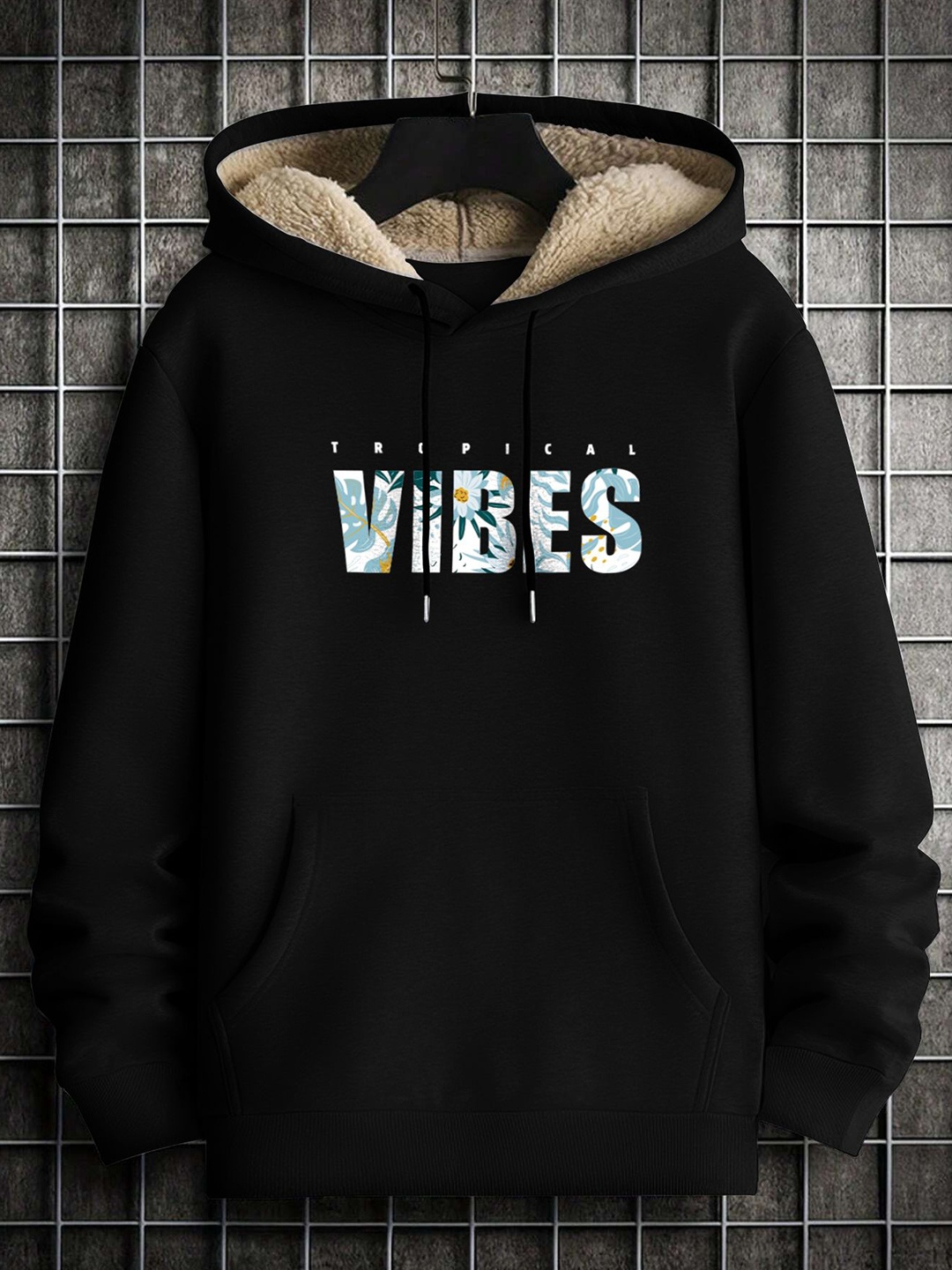

TOGS & TERRE Women Printed Hooded Pullover Sweatshirt, Black