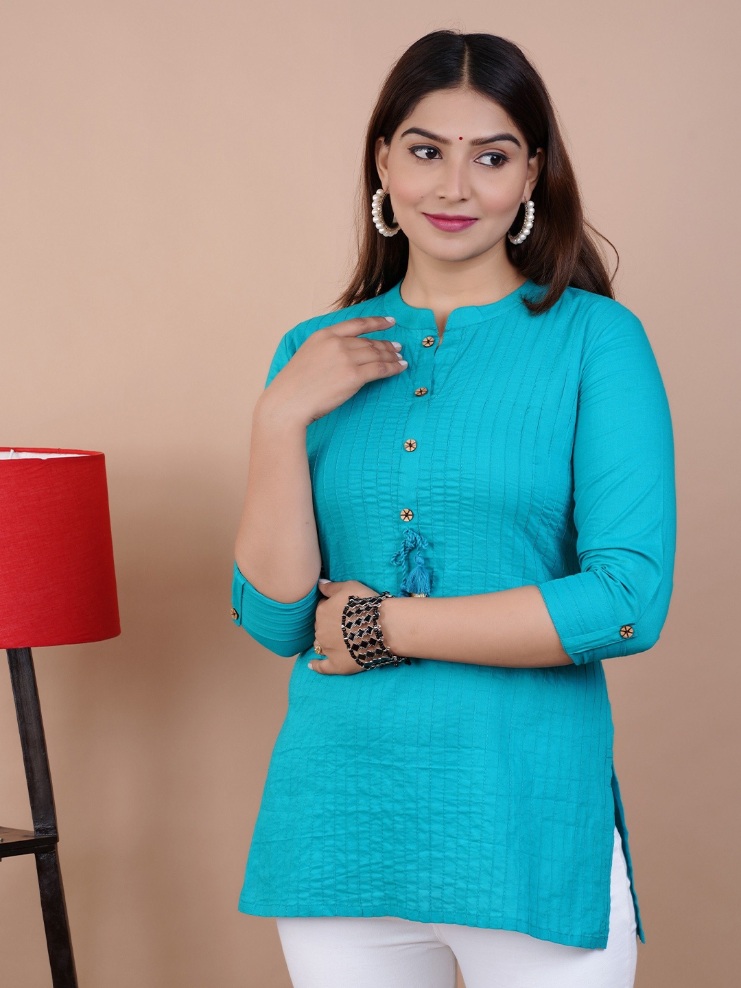 

SHAGUNA'S Women Striped Pure Cotton Kurti, Turquoise blue