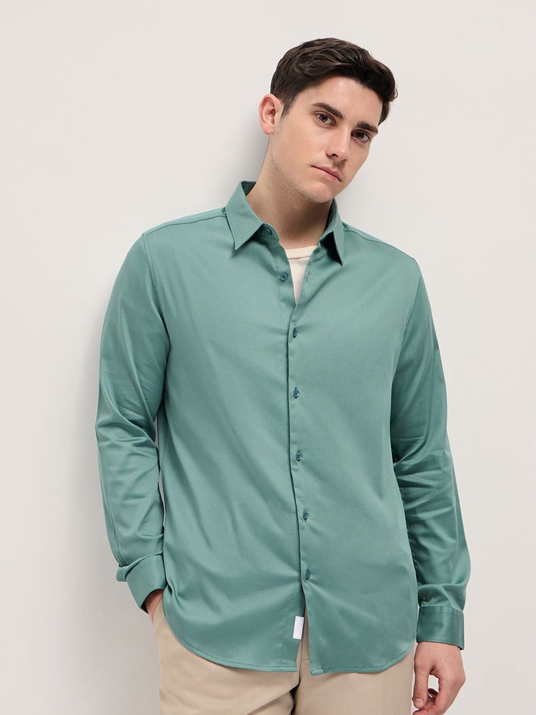 

THE BEAR HOUSE Men Slim Fit Opaque Casual Shirt, Green