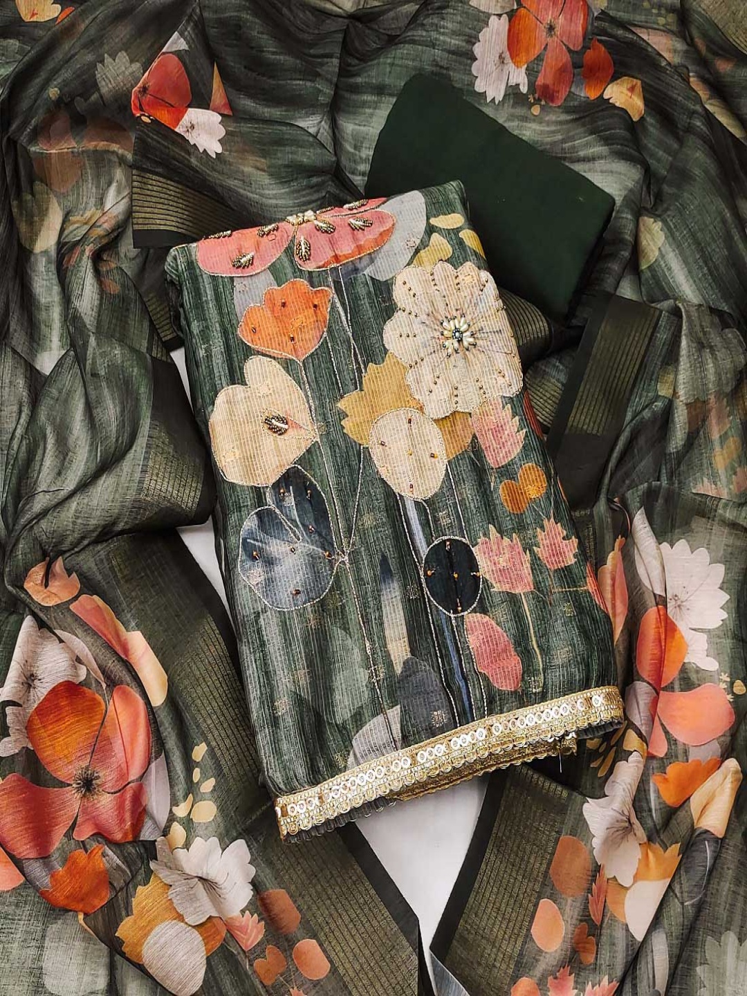 

HERE&NOW Floral Embroidered Beads And Stones Unstitched Dress Material, Green