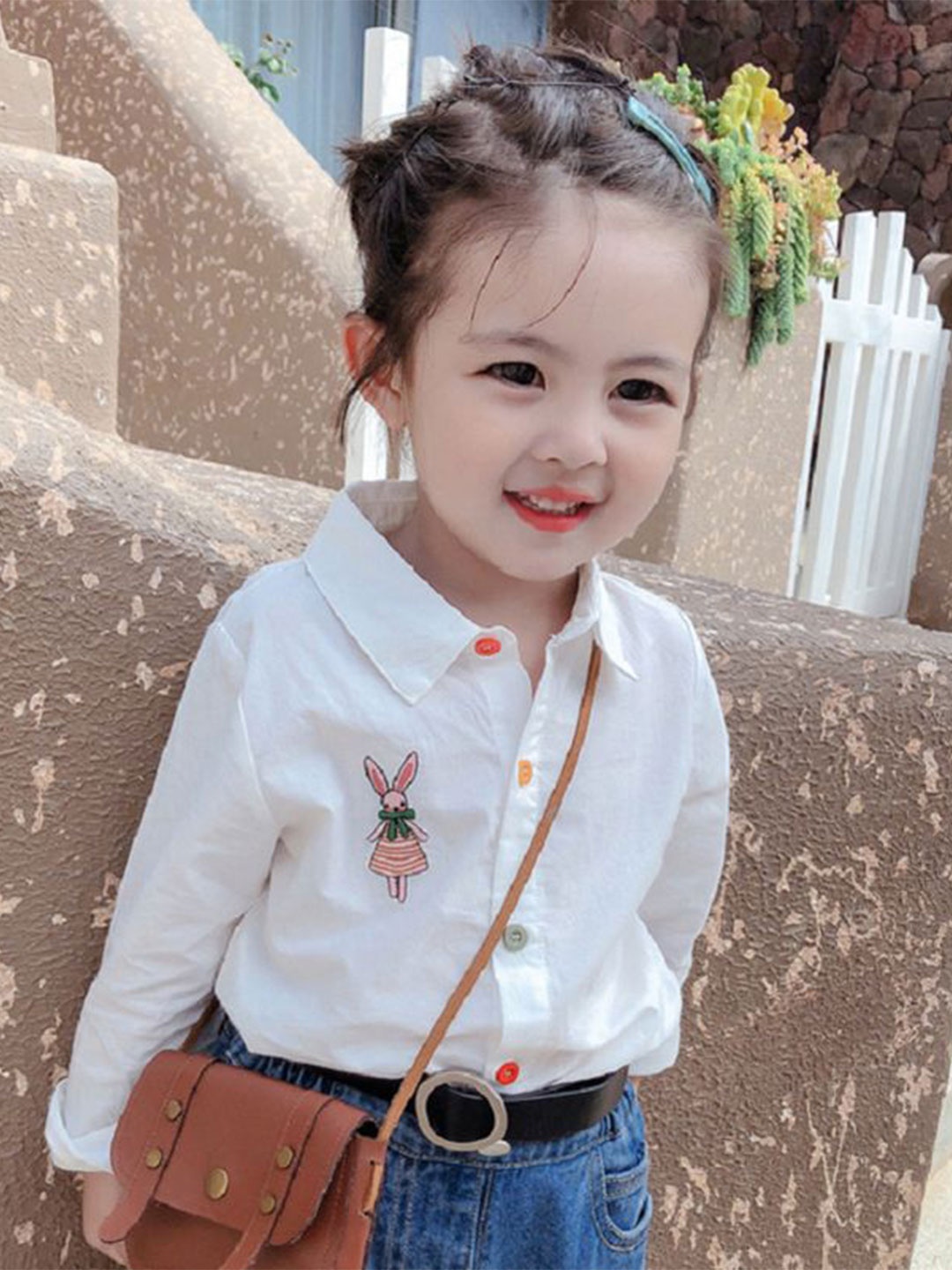 

StyleCast x Revolte Girls Spread Collar Solid Cotton Casual Shirt, White