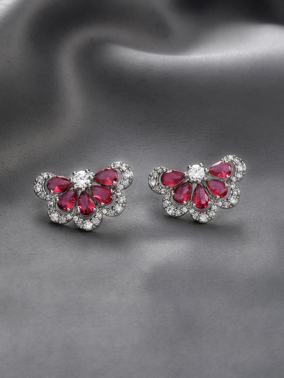 

Voylla Royal Romance Rhodium-Plated Brass American Diamond Floral Studs, Silver