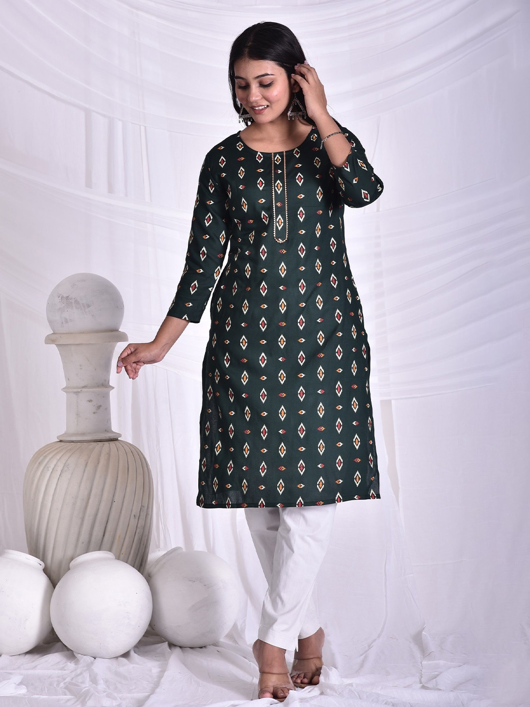 

Rashmi Shree Creation Women Printed Round Neck Kurta, Green