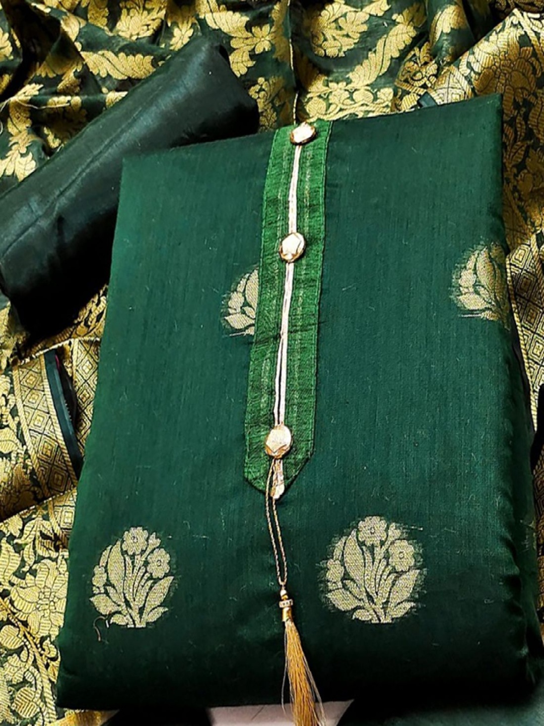 

Aika Floral Woven Pure Silk Unstitched Dress Material, Green