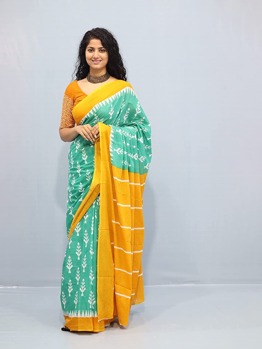 

Craft Musium Floral Pure Cotton Bagru Saree, Green