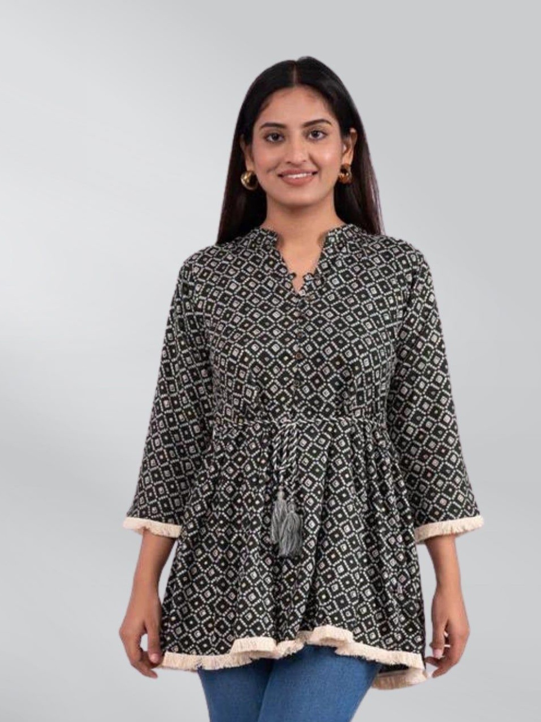 

FREYAA Mandarin Collar Printed Tunic, Green
