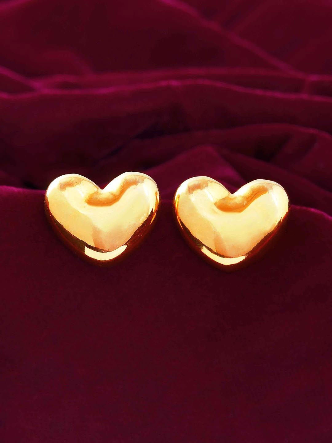 

Voylla Trendy Cutesy Gold-Plated Brass Heart Shaped Studs