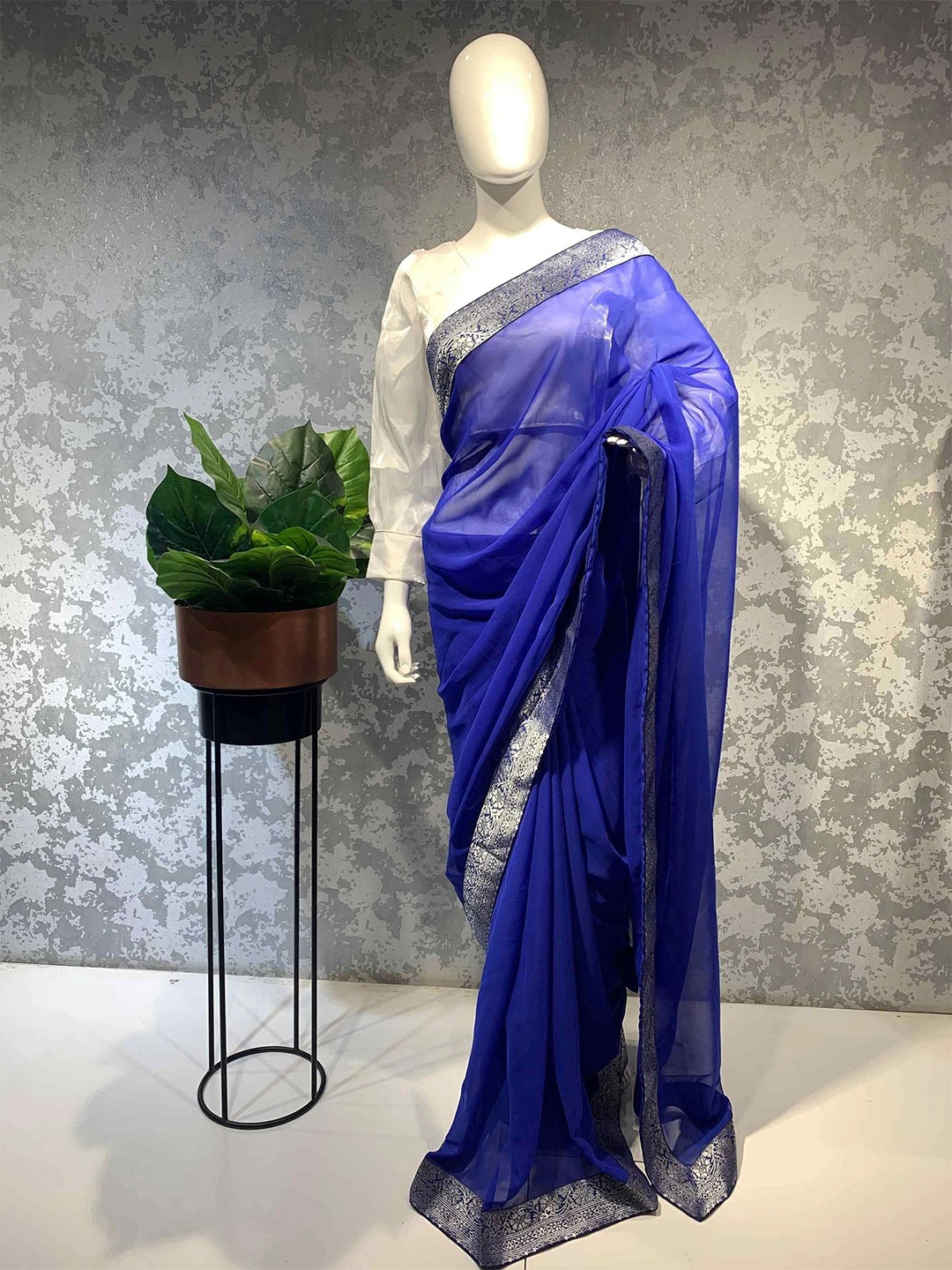 

Aika Woven Design Zari Banarasi Saree, Blue
