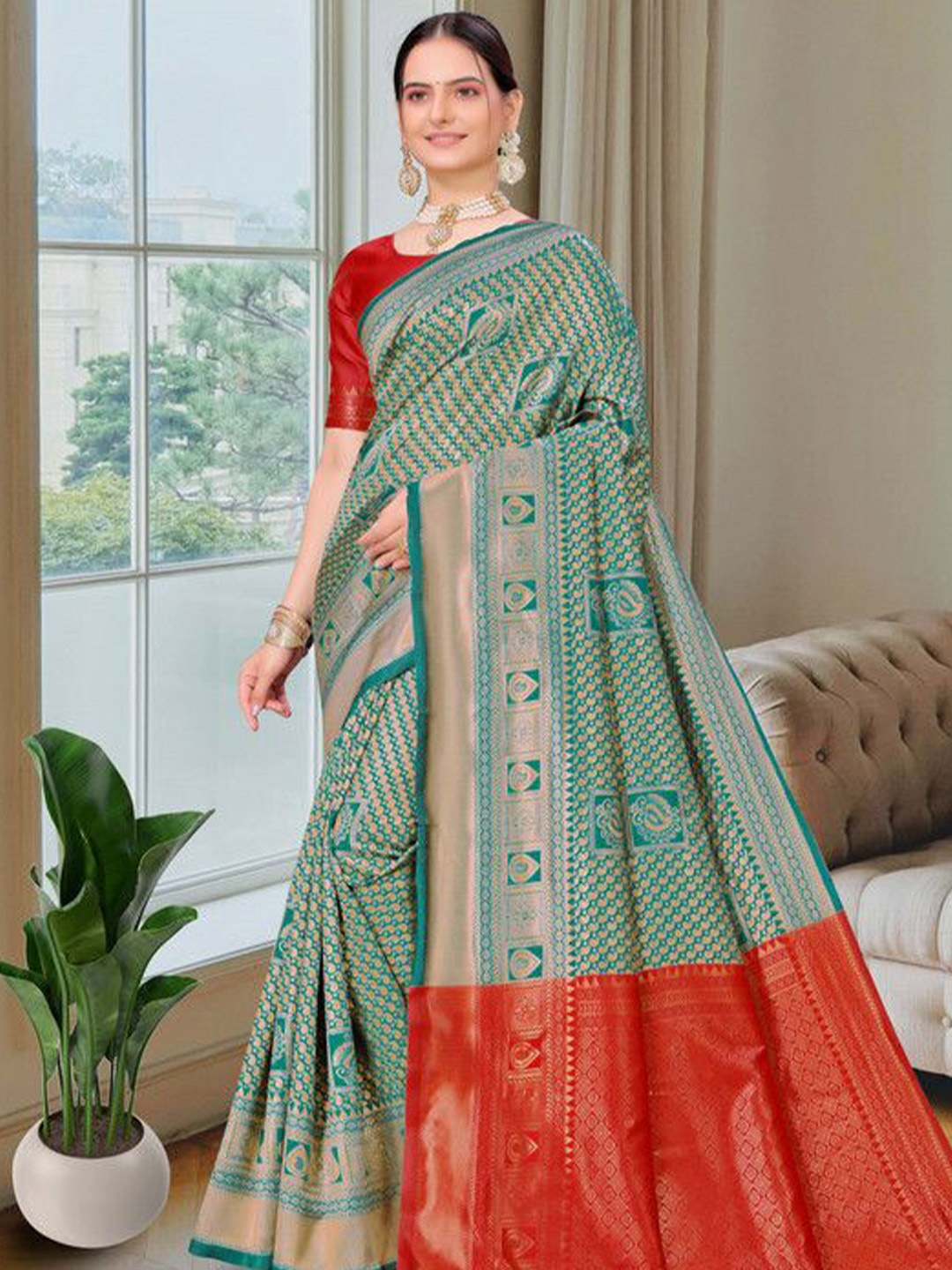

sagarika Paisley Zari Banarasi Saree, Turquoise blue