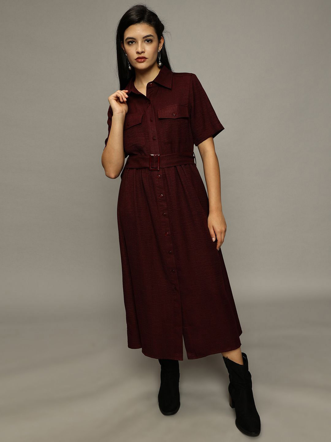 

The Roadster Lifestyle Co. Women Shirt Collar A-Line Midi Dress, Maroon