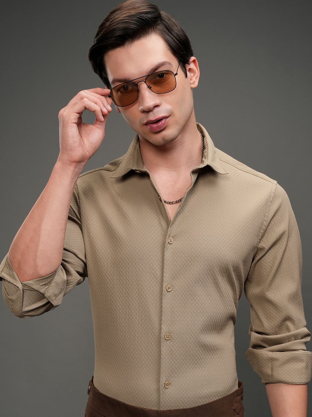 

HIGHLANDER Men Popcorn Textured Slim Fit Party Shirt, Beige