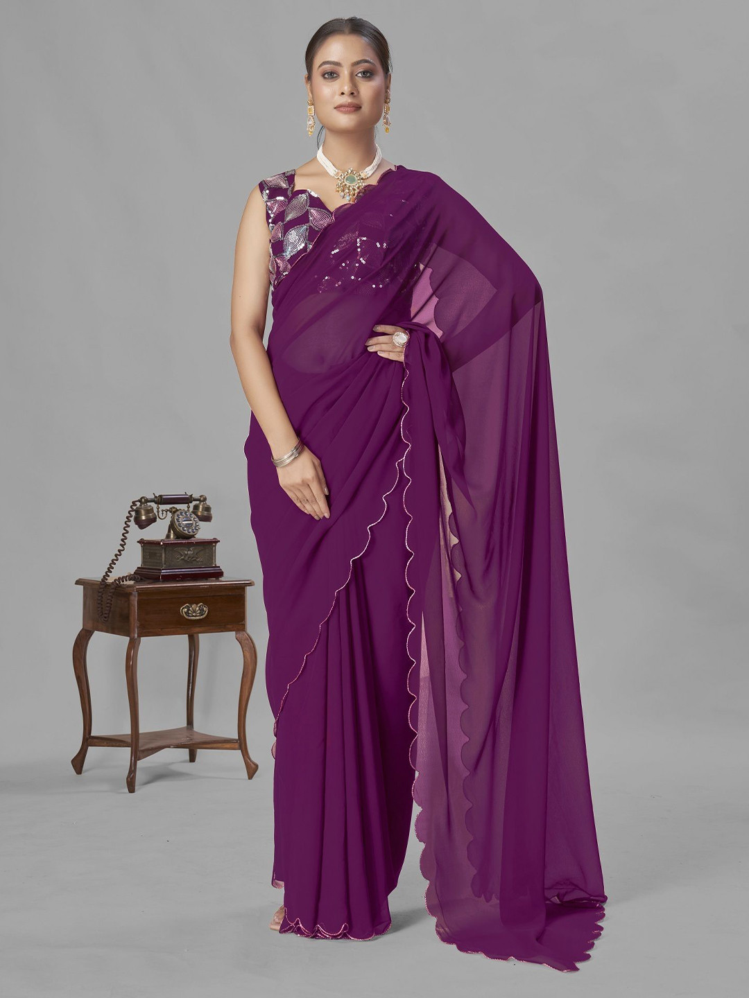 

Aika Pure Silk Banarasi Saree, Purple