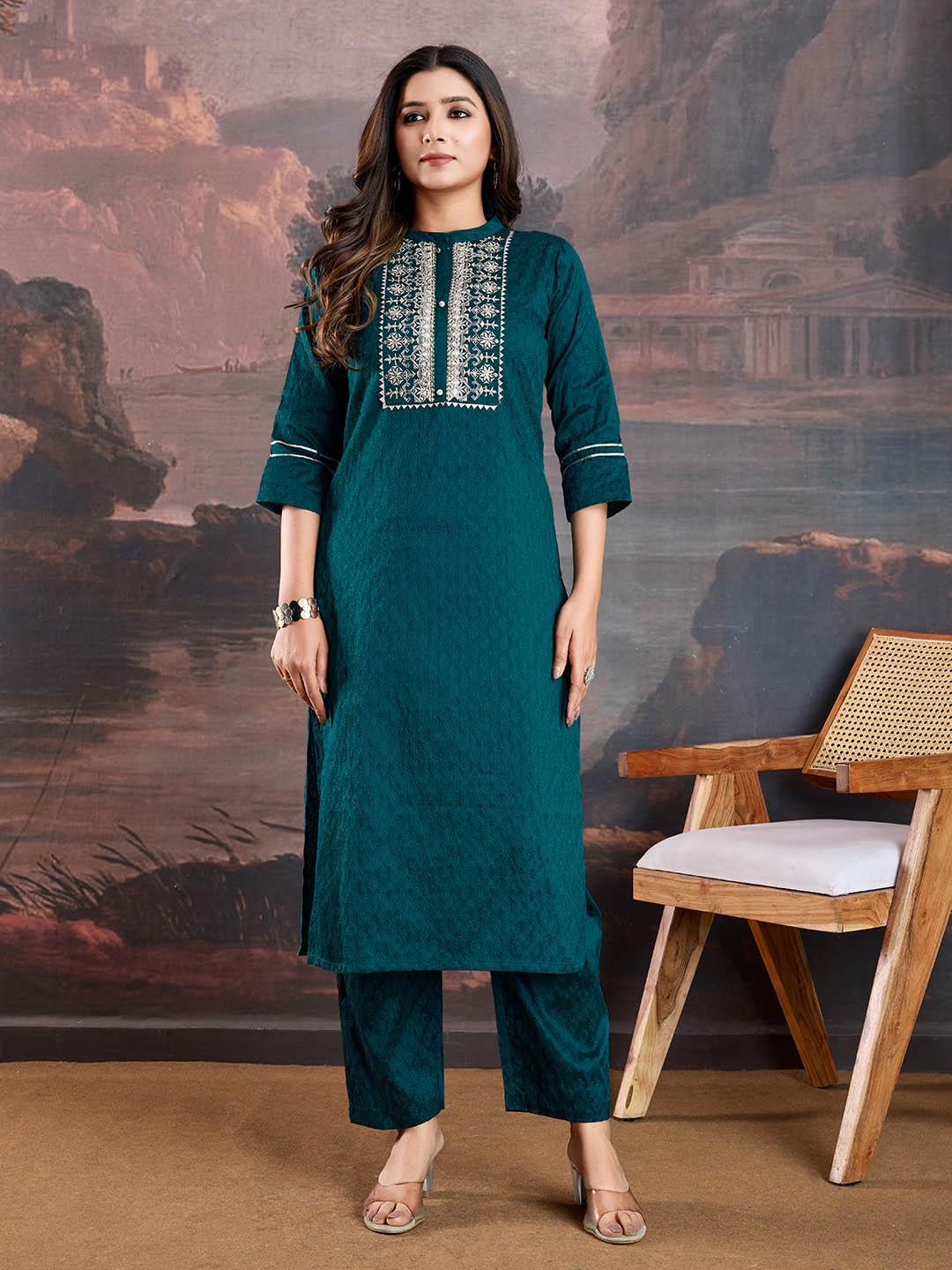 

House of Pataudi Ethnic Motifs Embroidered Gotta Patti Kurta With Trouser, Teal