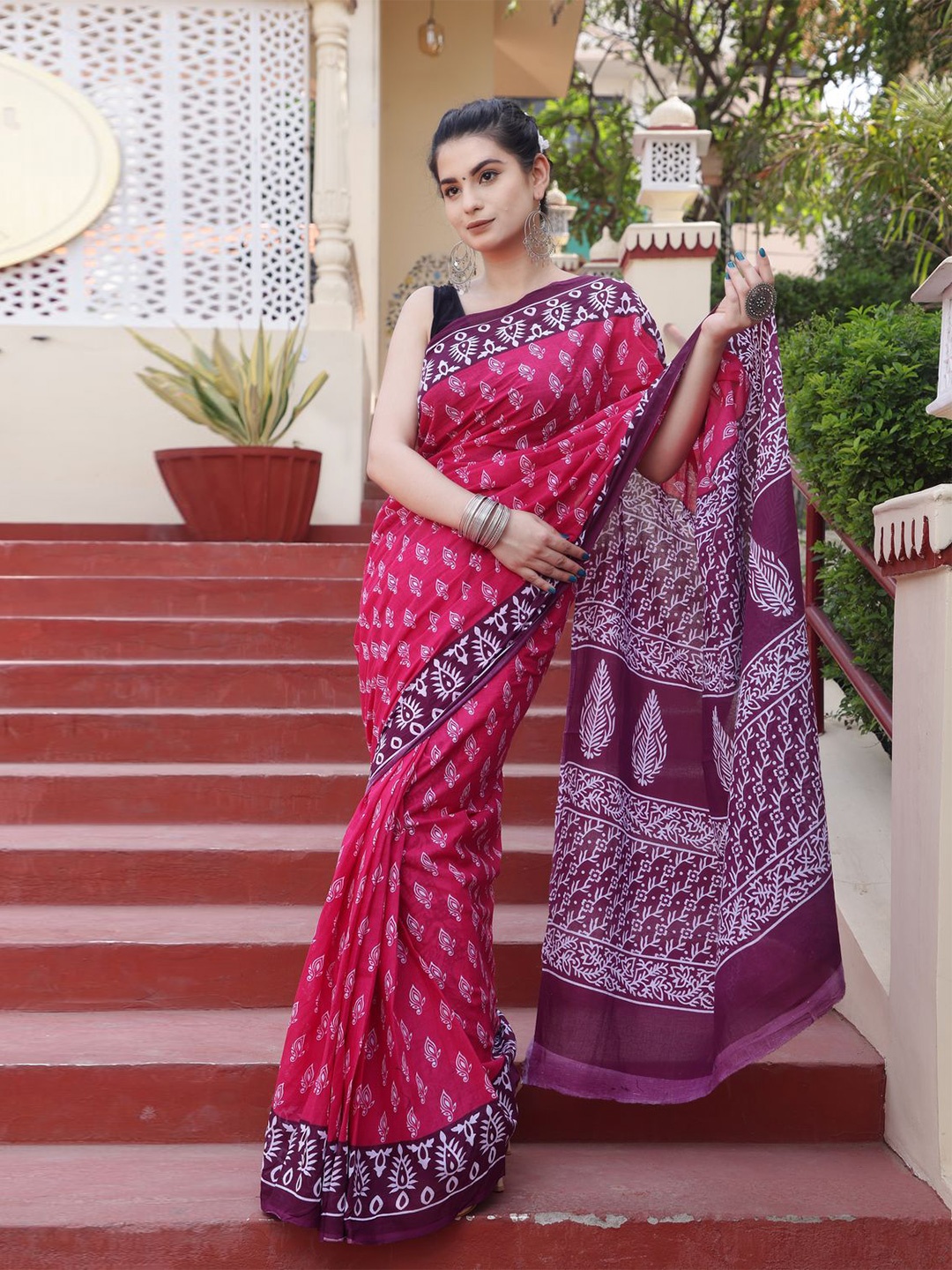 

Craft Musium Floral Pure Cotton Bagru Saree, Pink