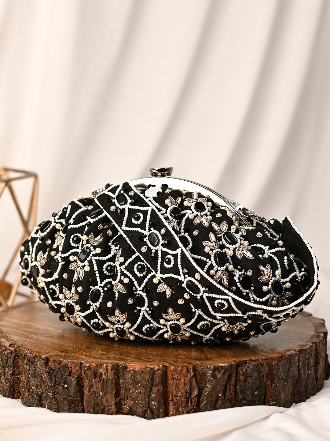 

sugarcrush Embroidered Potli Clutch, Black