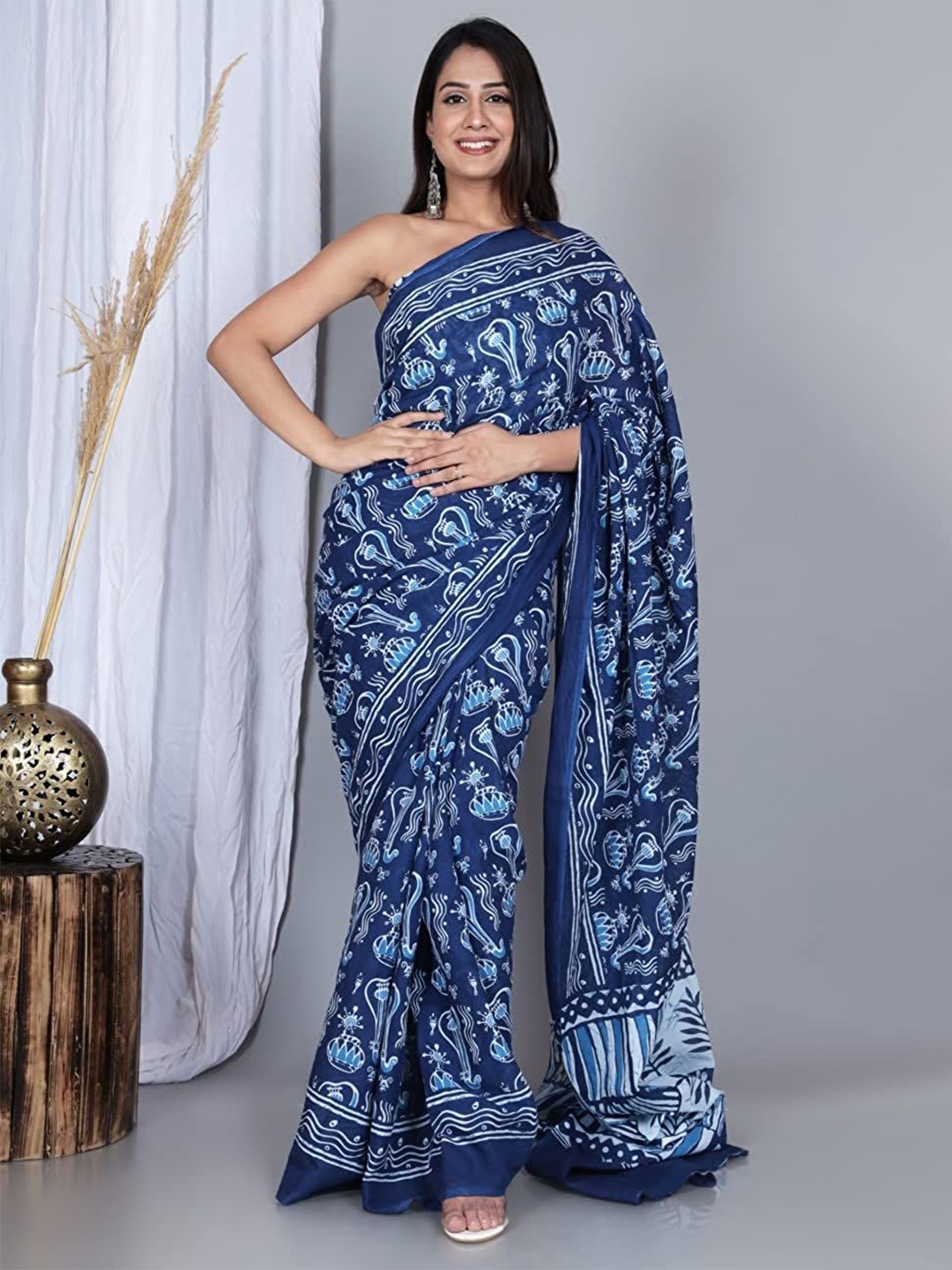 

Craft Musium Floral Pure Cotton Bagru Saree, Blue