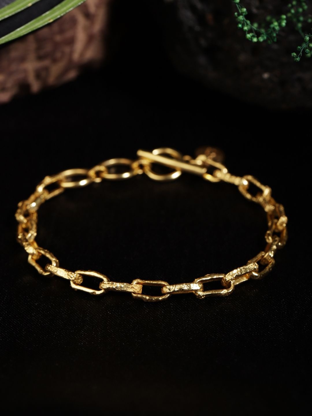 

Berserk Gold-Plated Link Bracelet