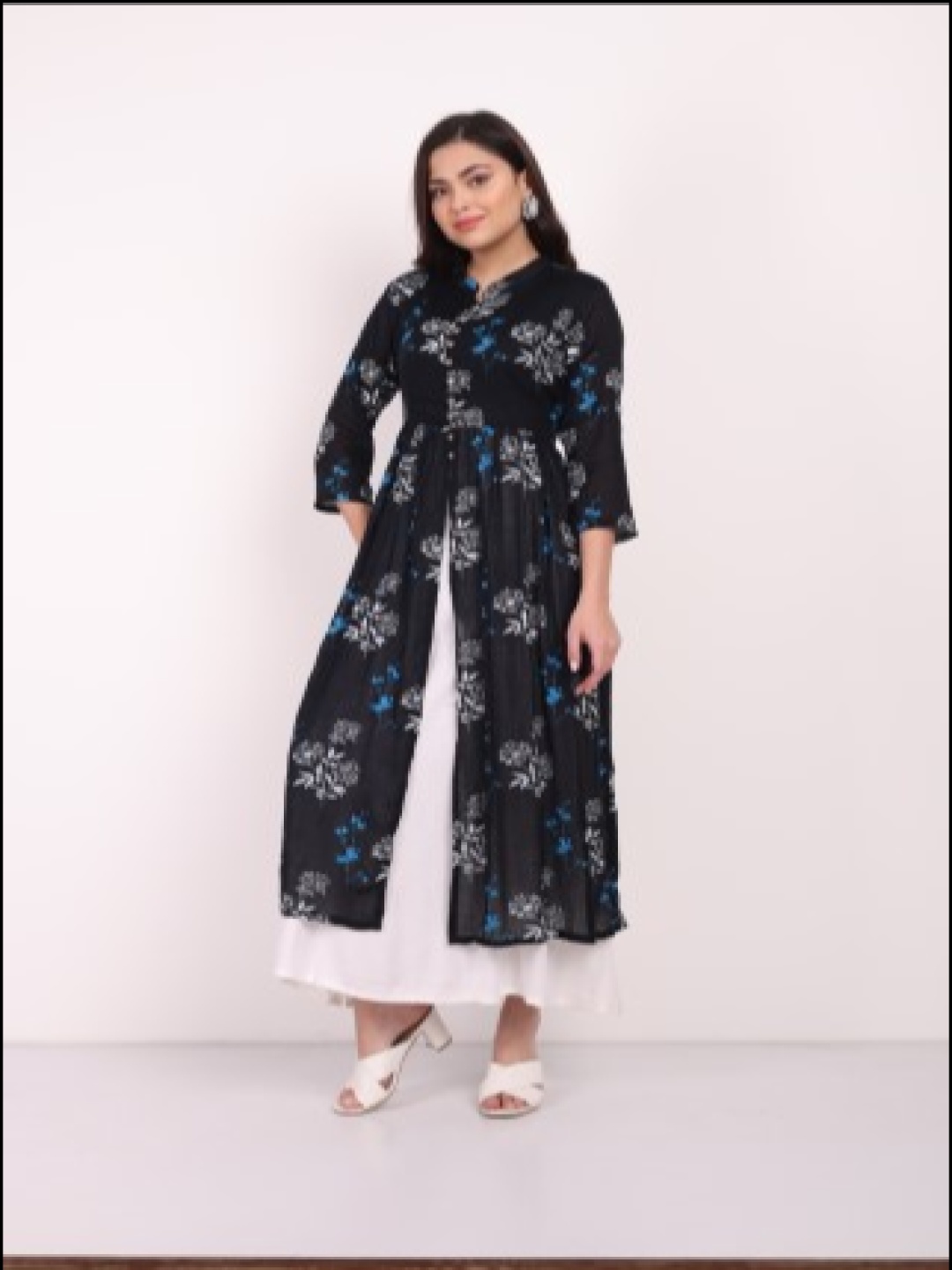 

Little Lady Floral Printed Mandarin Collar Pleated Anarkali Kurta, Black