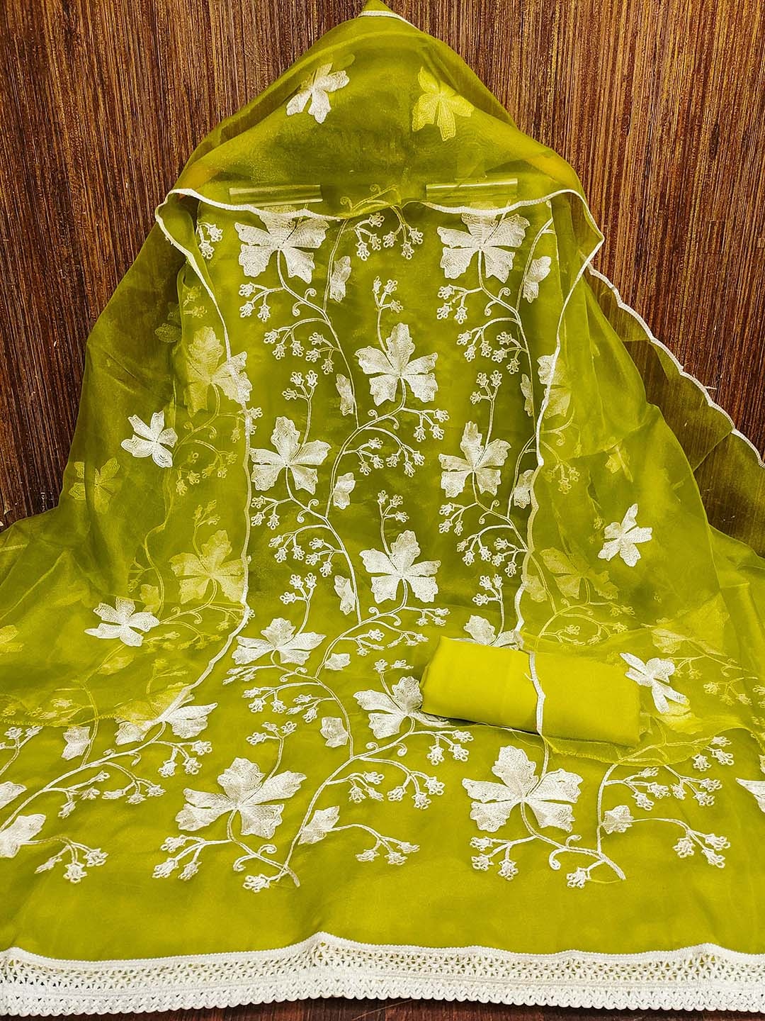 

HERE&NOW Floral Embroidered Organza Unstitched Dress Material, Green