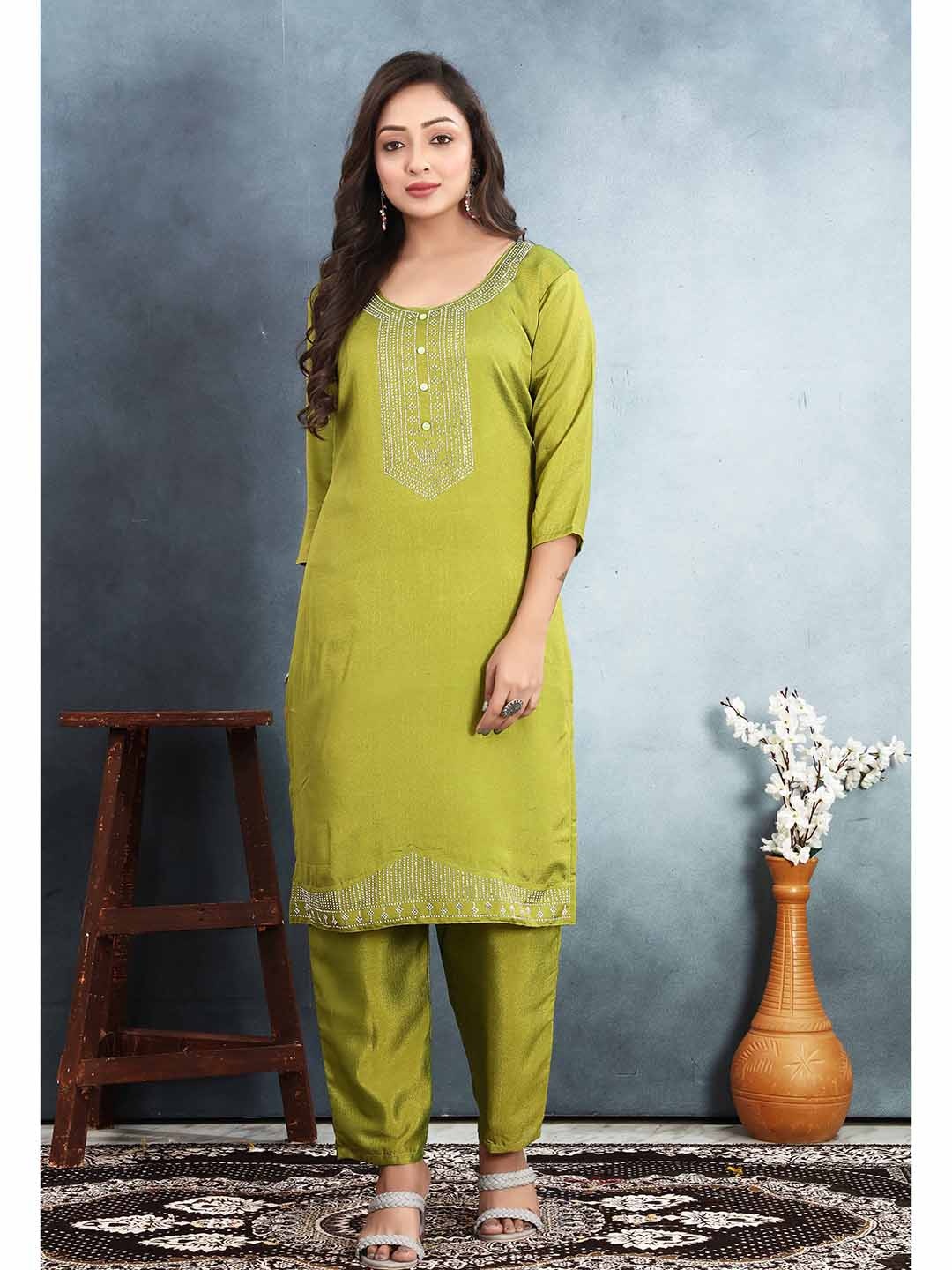 

Siya Fashion Geometric Embroidered Beads and Stones Straight Kurta With Trousers, Green