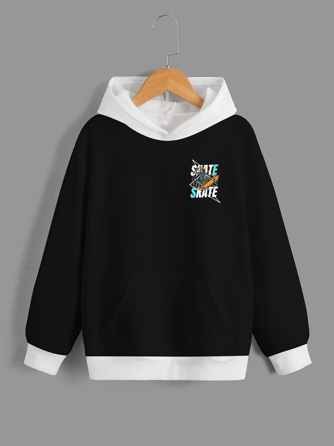 

Dagcros Boys Printed Hooded Sweatshirt, Black