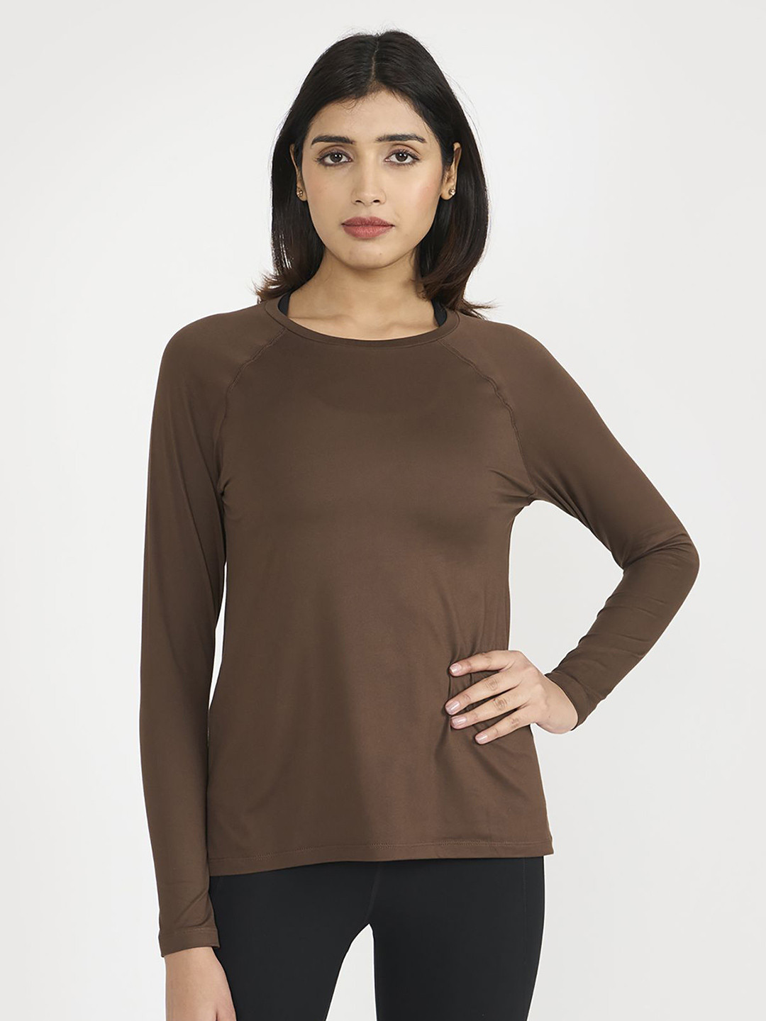 

Hunnit Zen Round Neck Long Sleeve Active Wear Gym Top, Coffee brown