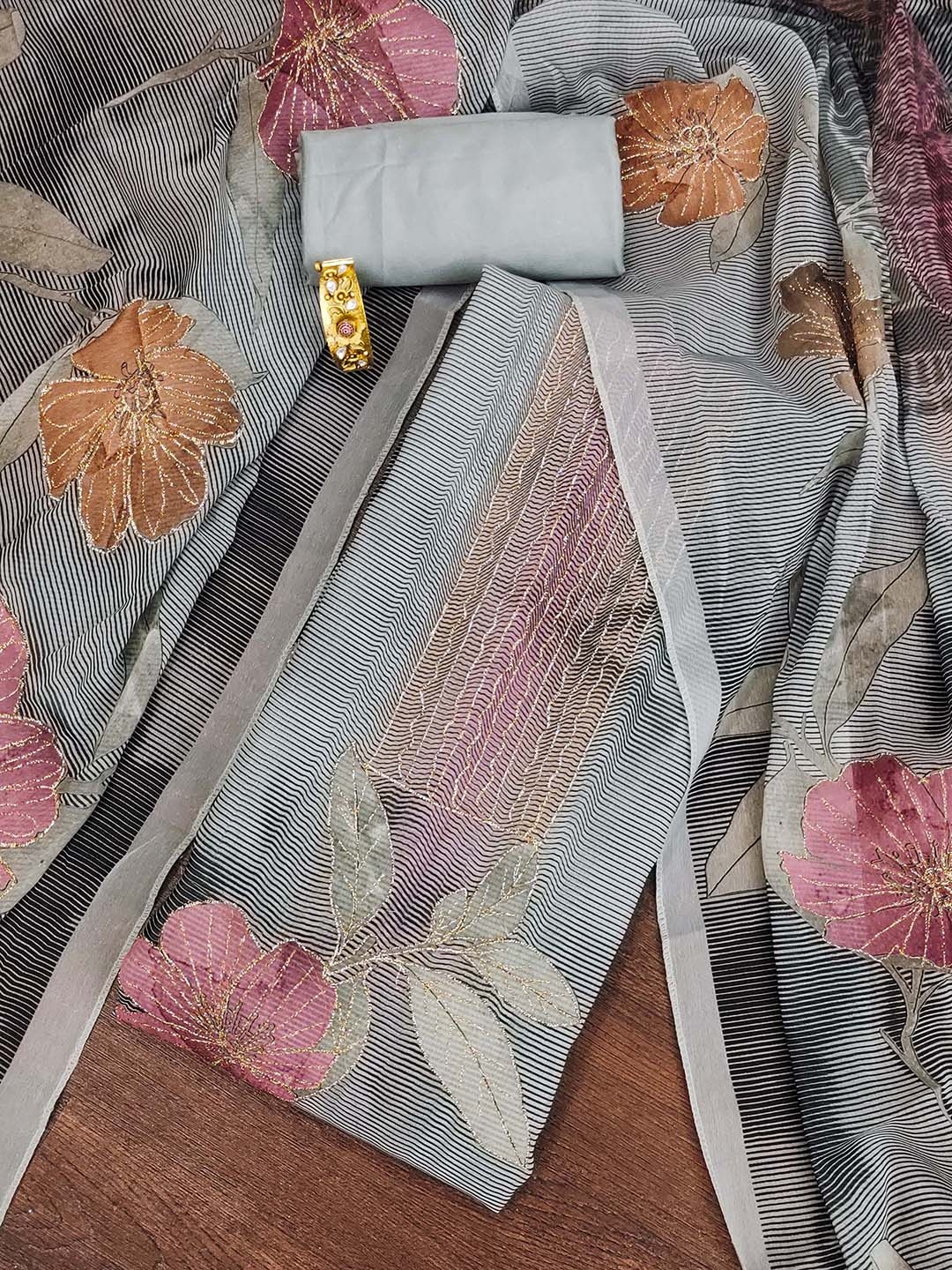 

HERE&NOW Floral EMbroidered Zari Organza Unstitched Dress Material, Grey