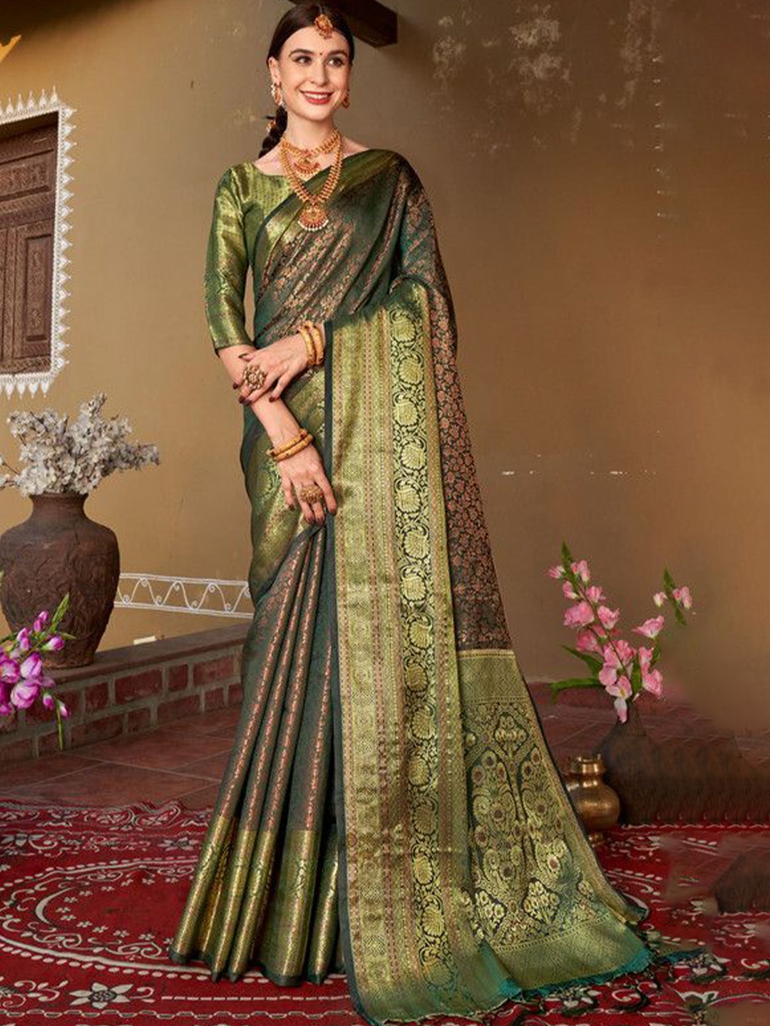 

sagarika Woven Design Zari Dharmavaram Saree, Green