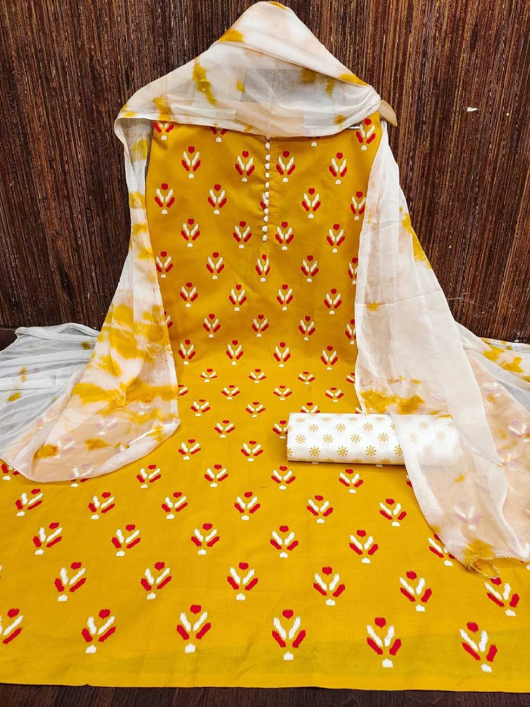 

Aika Ethnic Motifs Printed Pure Cotton Unstitched Dress Material, Yellow